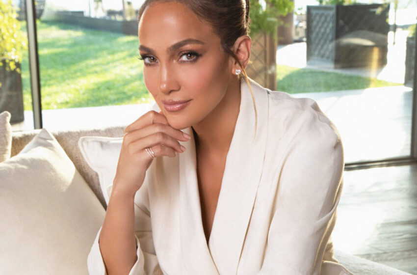  Jennifer Lopez Launches JLo Beauty