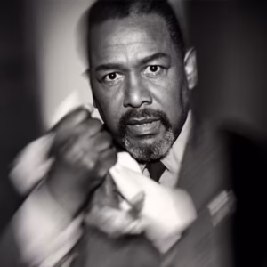 Wendell Pierce stars in "Othello"